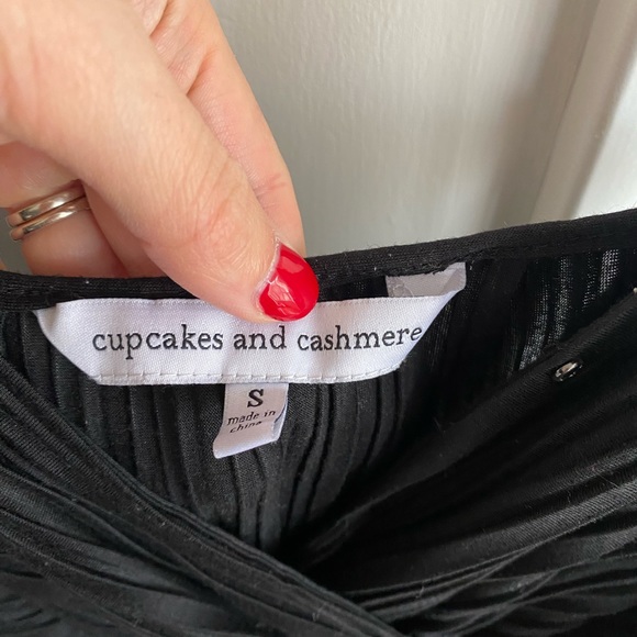 Cupcakes and Cashmere Jumpsuit - Picture 3 of 4